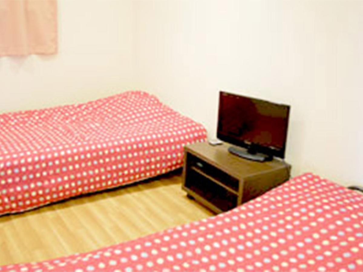 Guest House Fukutomi - Female Only Naha Exterior foto